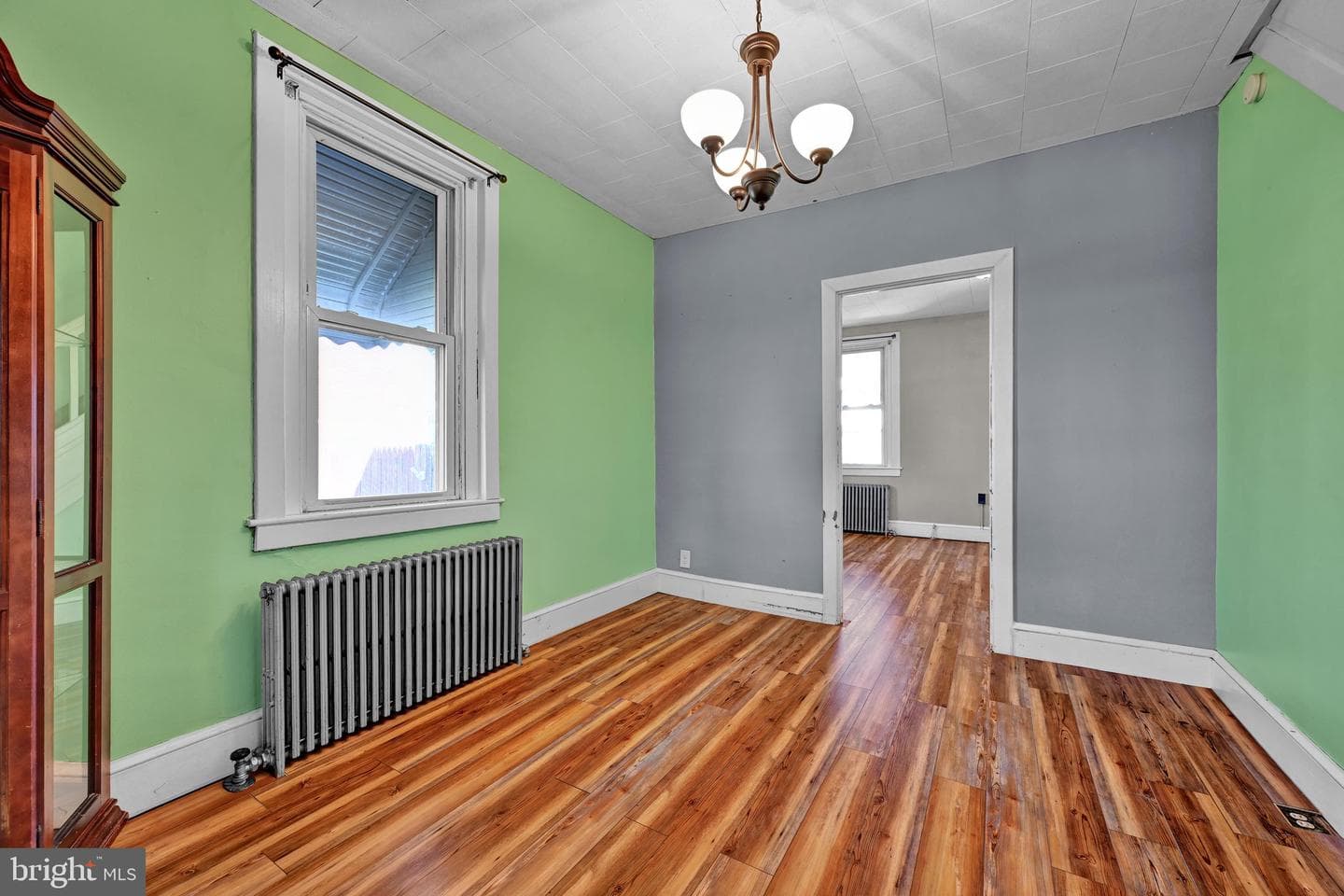 121 W Washington Avenue photo 10