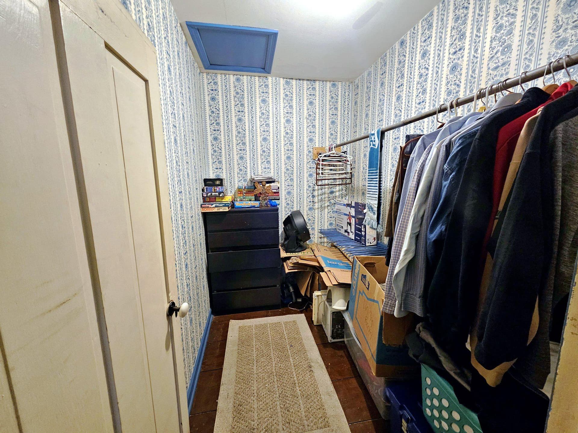 825 Walnut Street photo 13