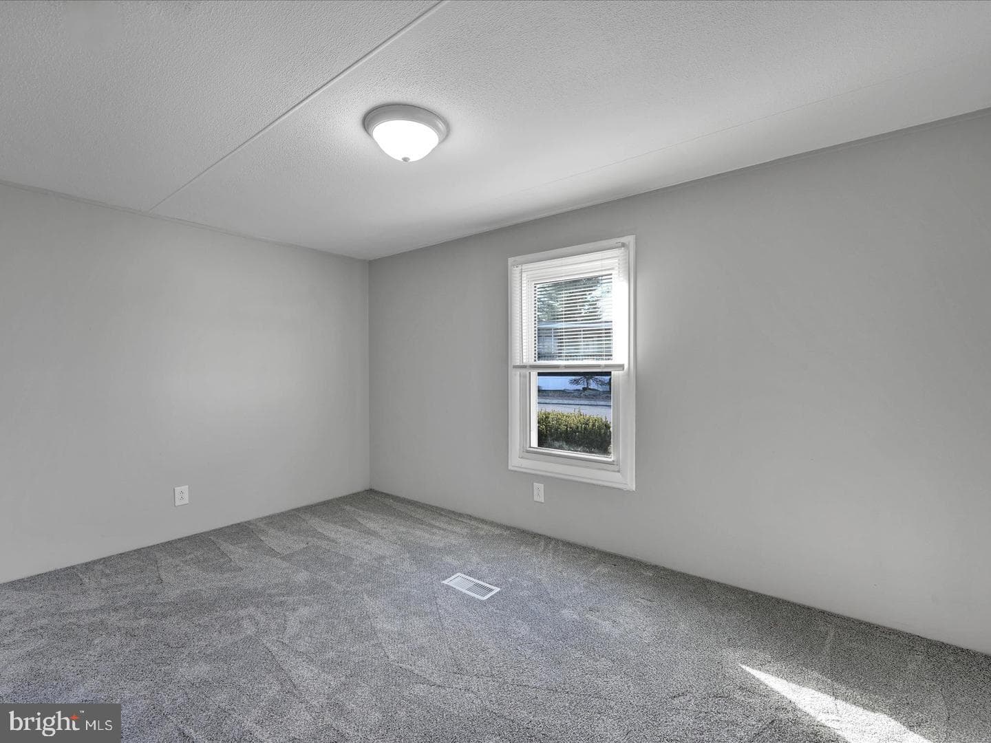 5 Anne Ave Tp-0003 photo 19
