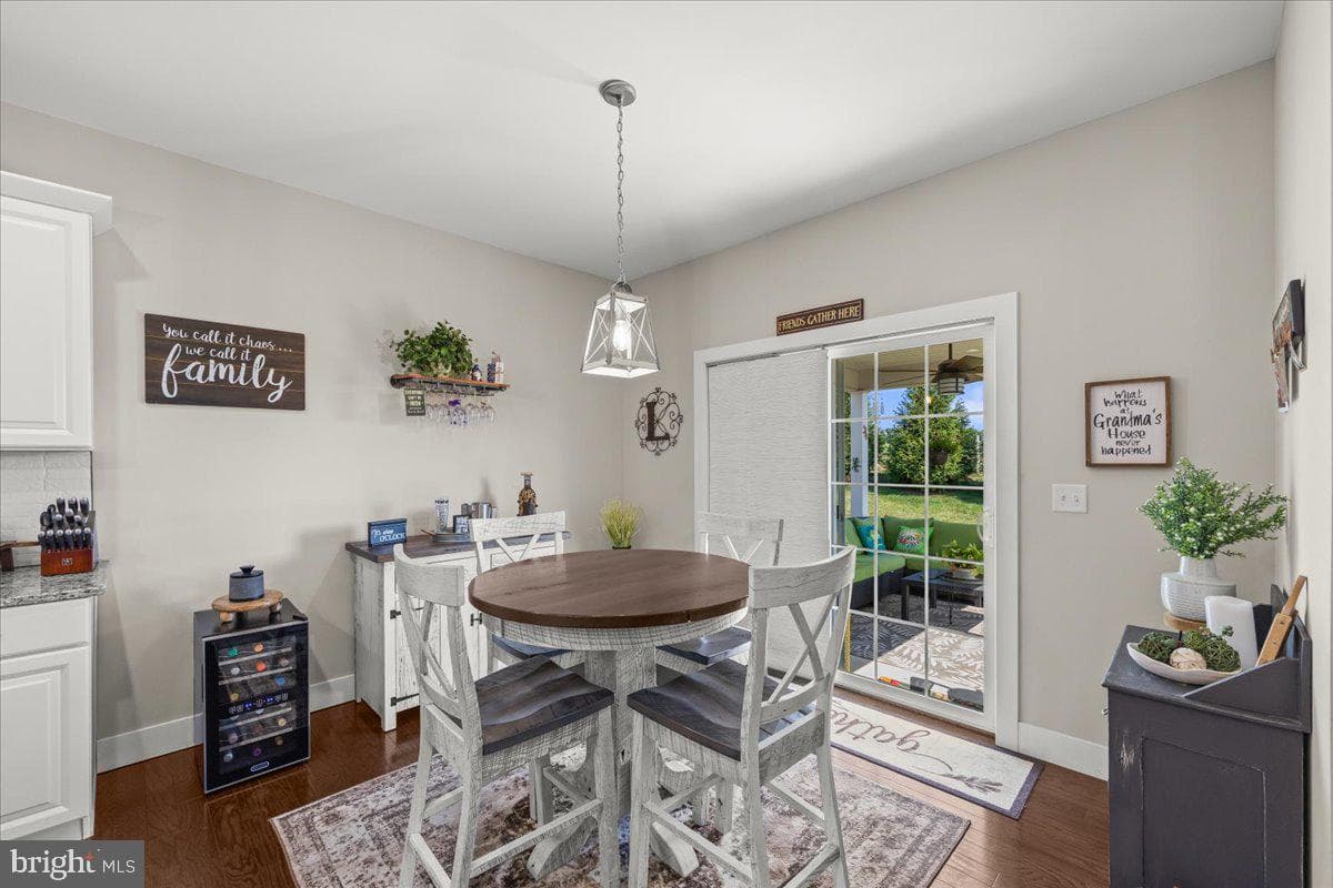 39 Blue Jay Way photo 14