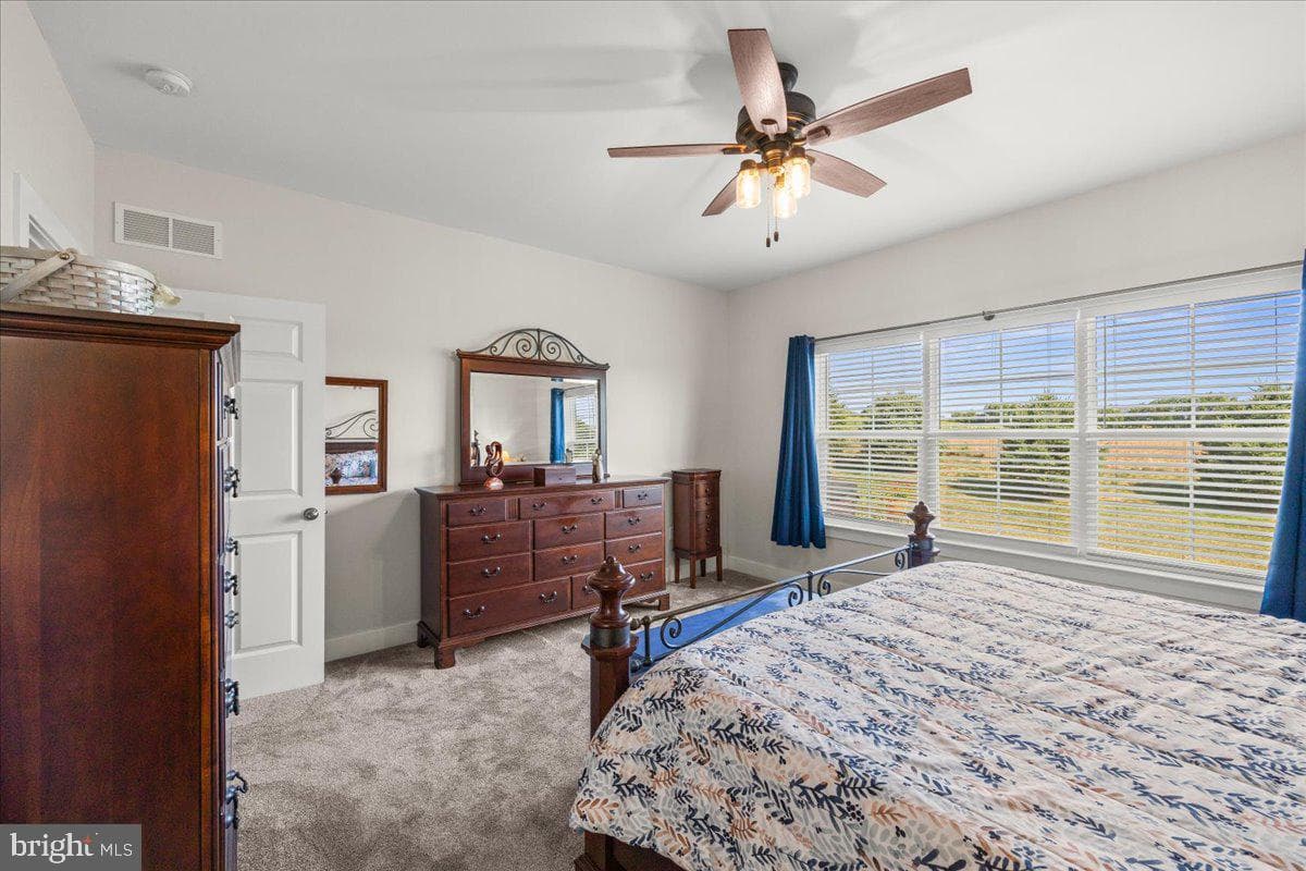 39 Blue Jay Way photo 26