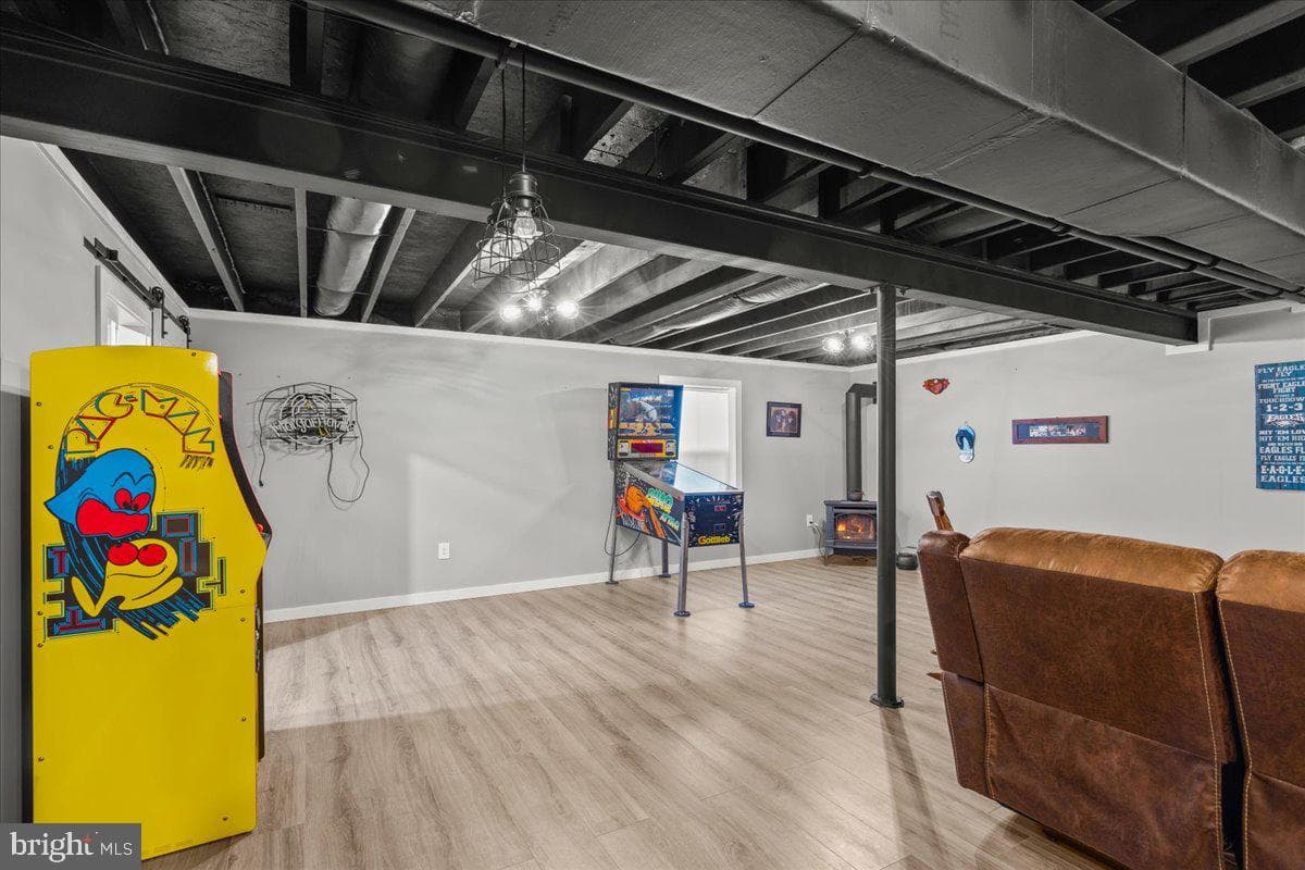 39 Blue Jay Way photo 44