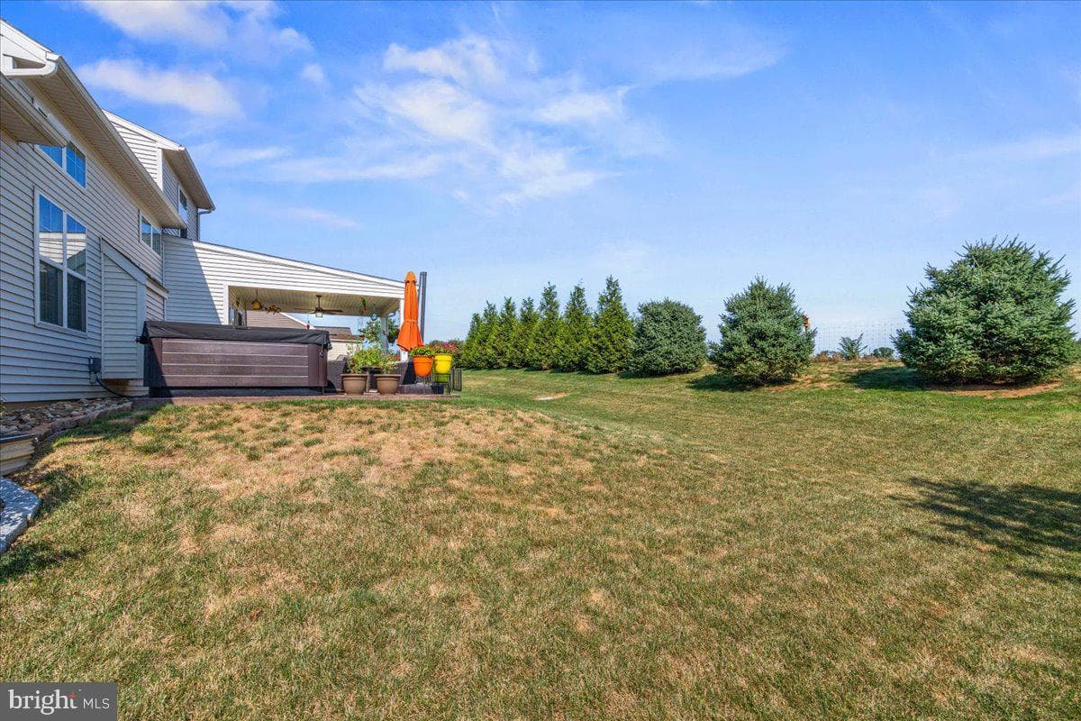 39 Blue Jay Way photo 50
