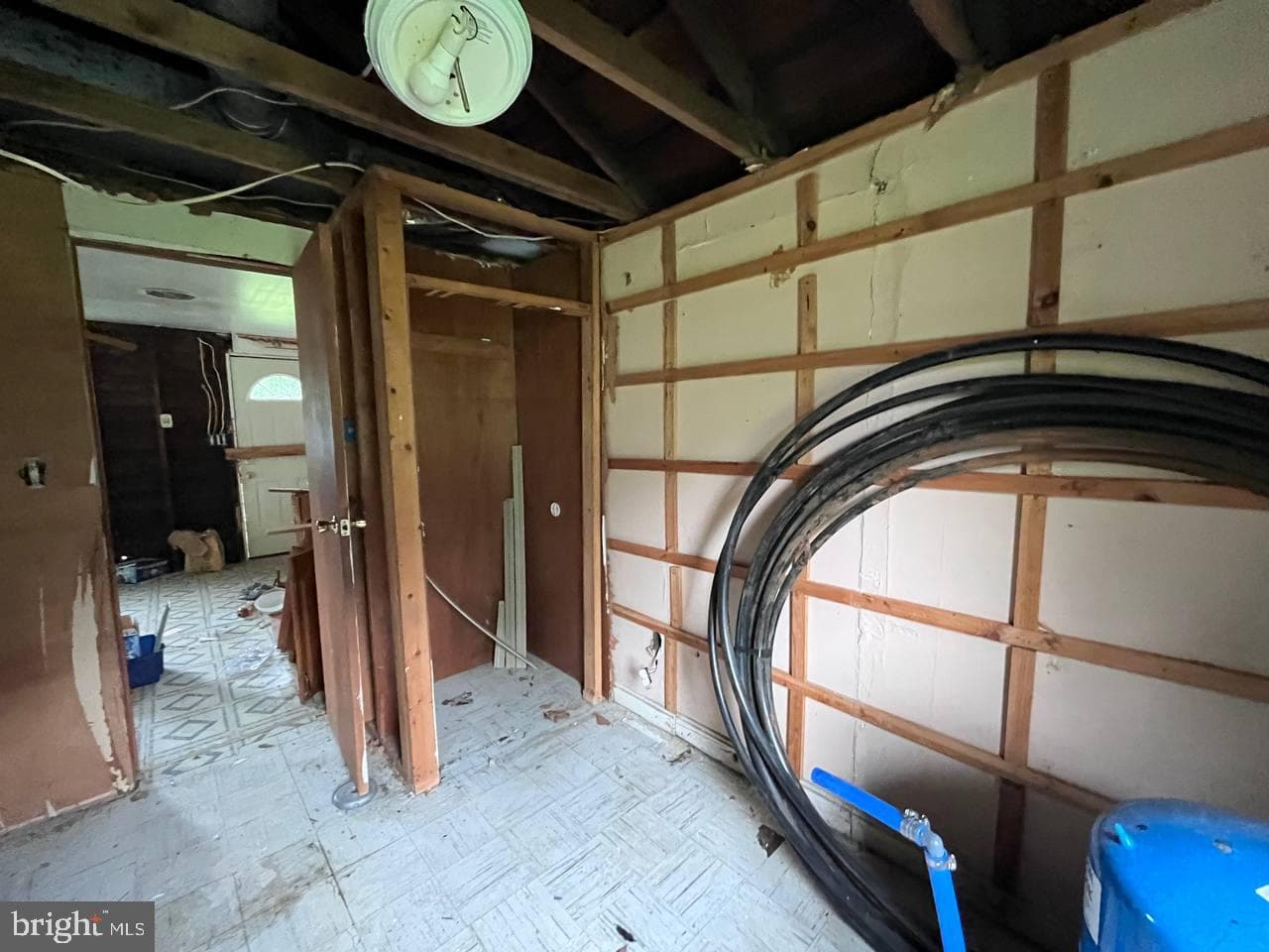 132 Thomas Road photo 22