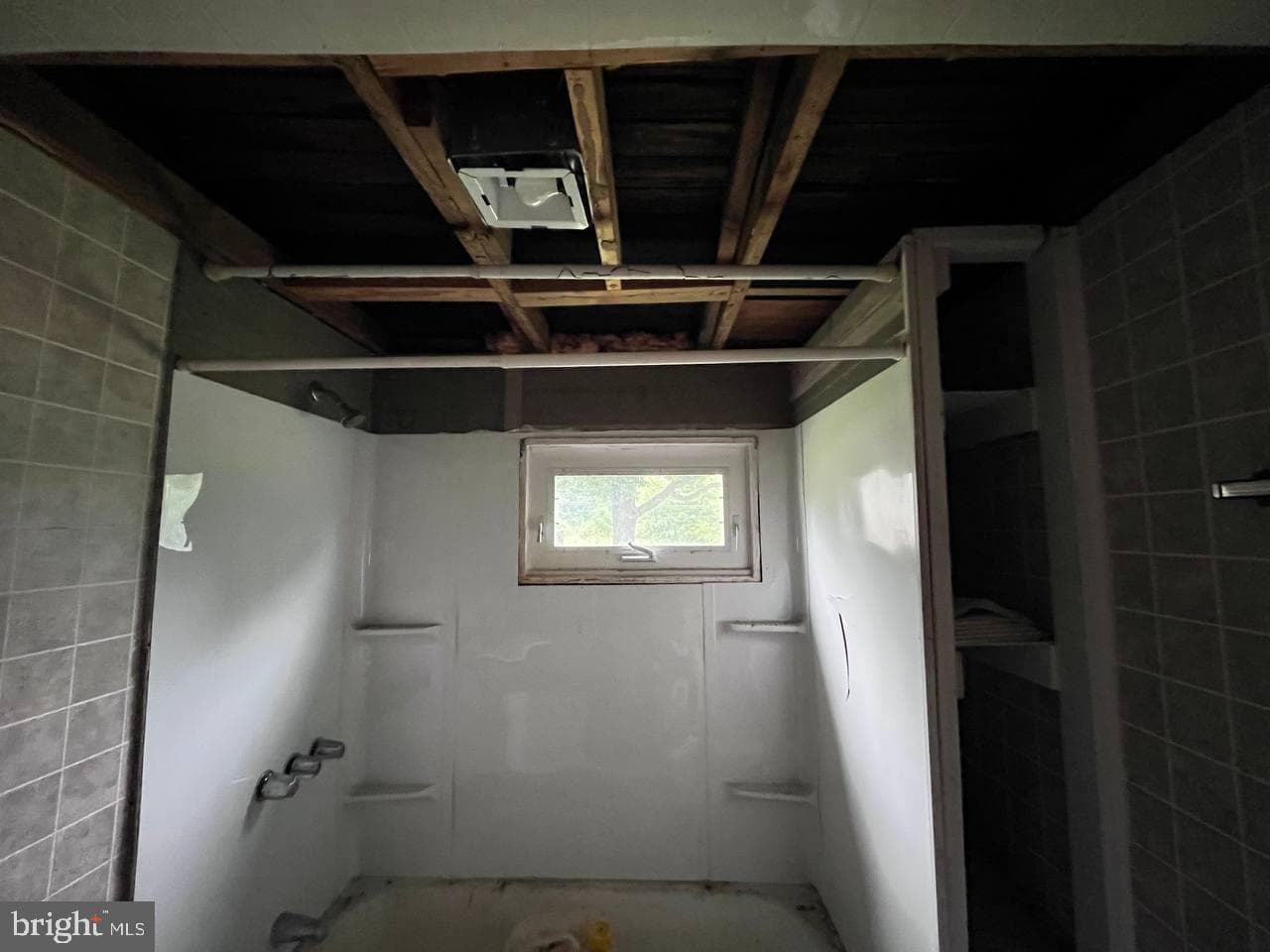 132 Thomas Road photo 24