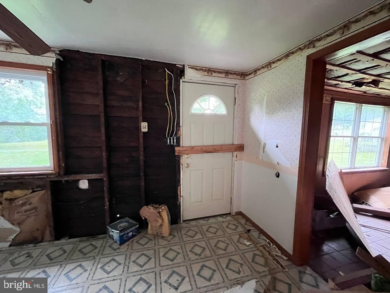 132 Thomas Road photo 29