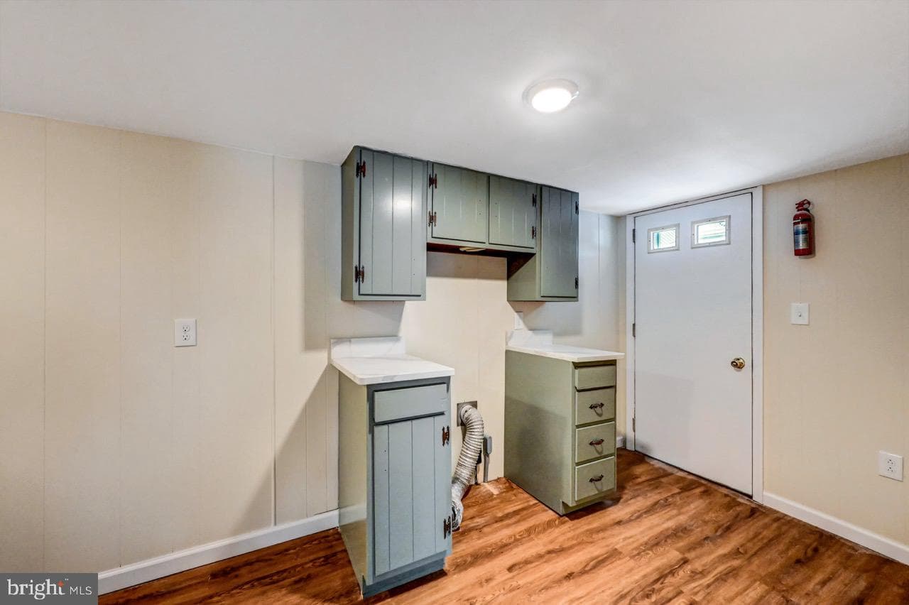 201 Pine Street photo 17