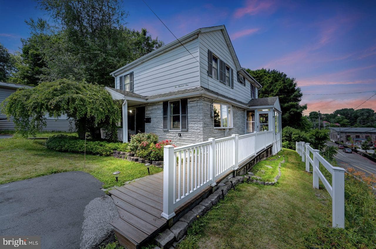 201 Pine Street photo 48