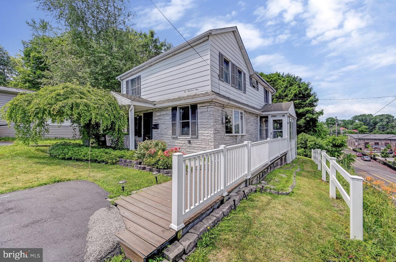 201 Pine Street photo 49