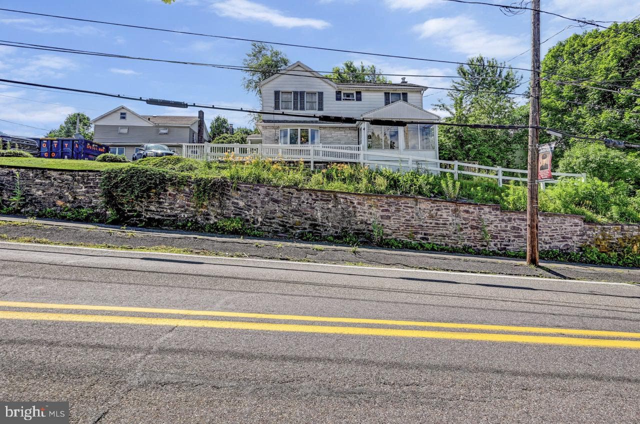 201 Pine Street photo 53