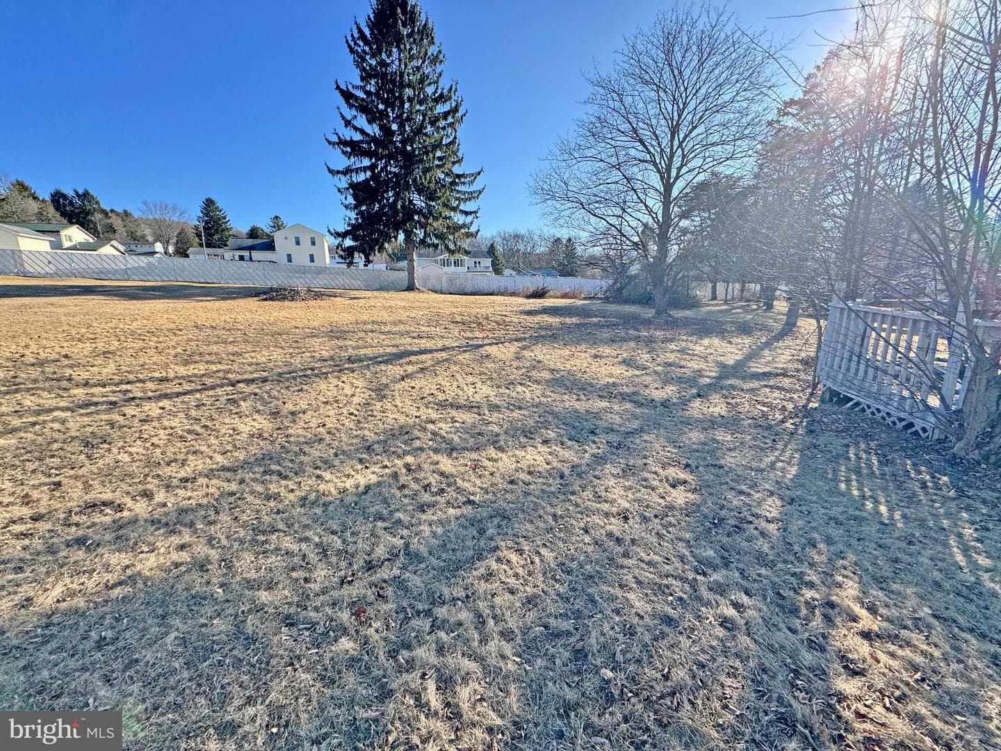 50 Red Maple Avenue photo 21