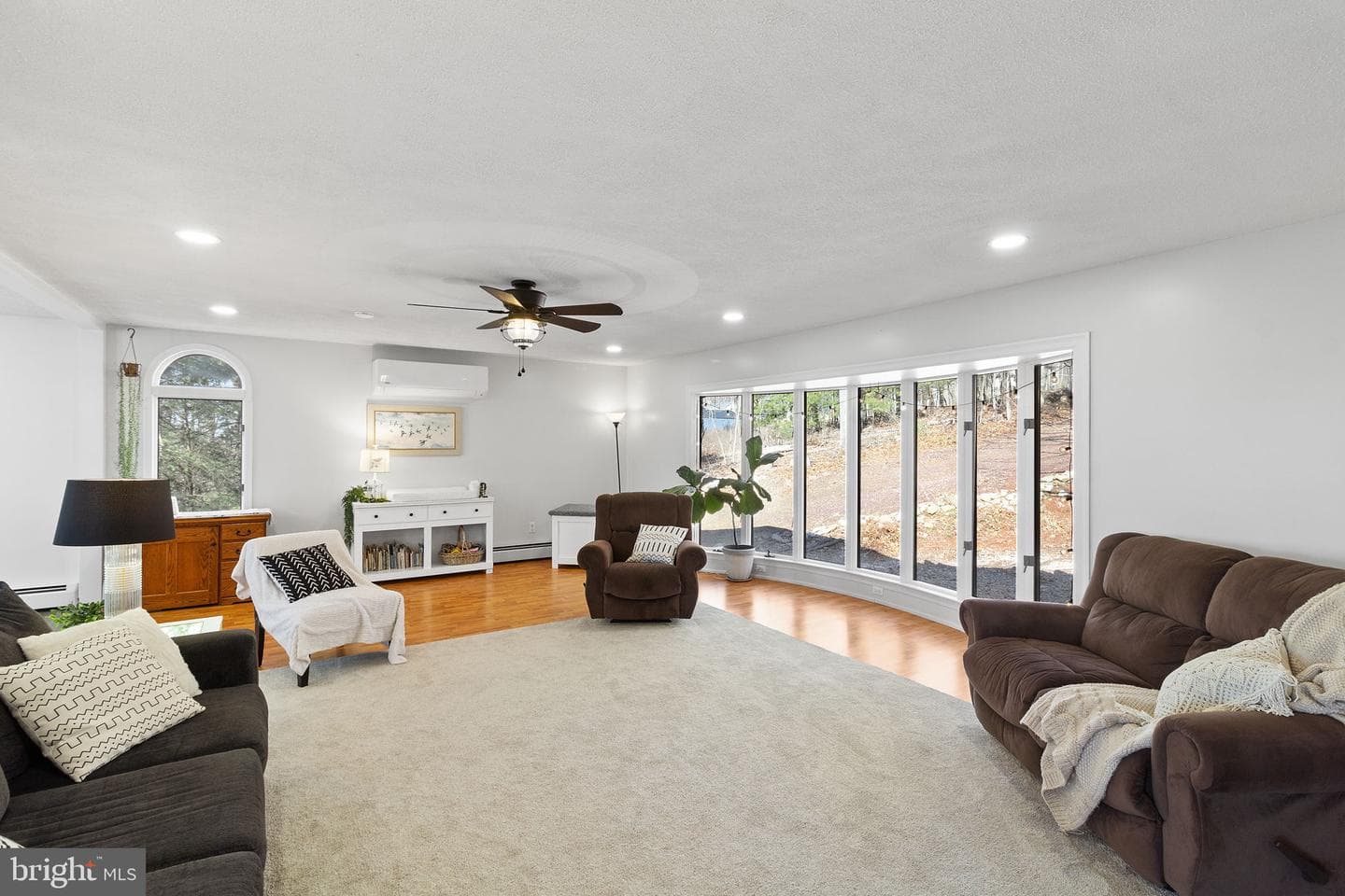 56 Bentwood Road photo 10