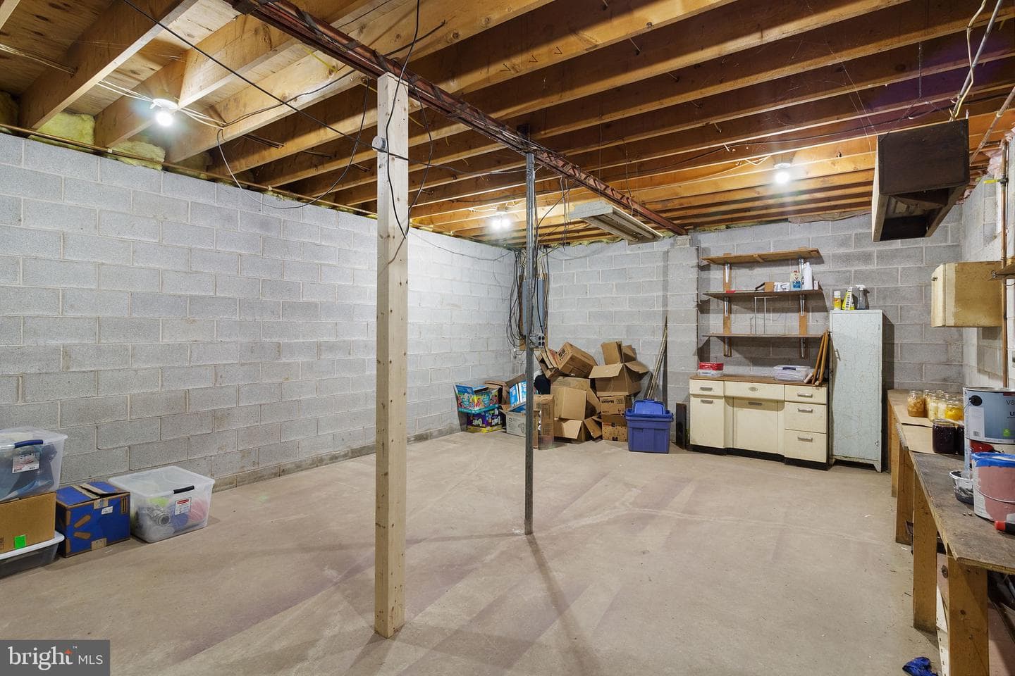56 Bentwood Road photo 46