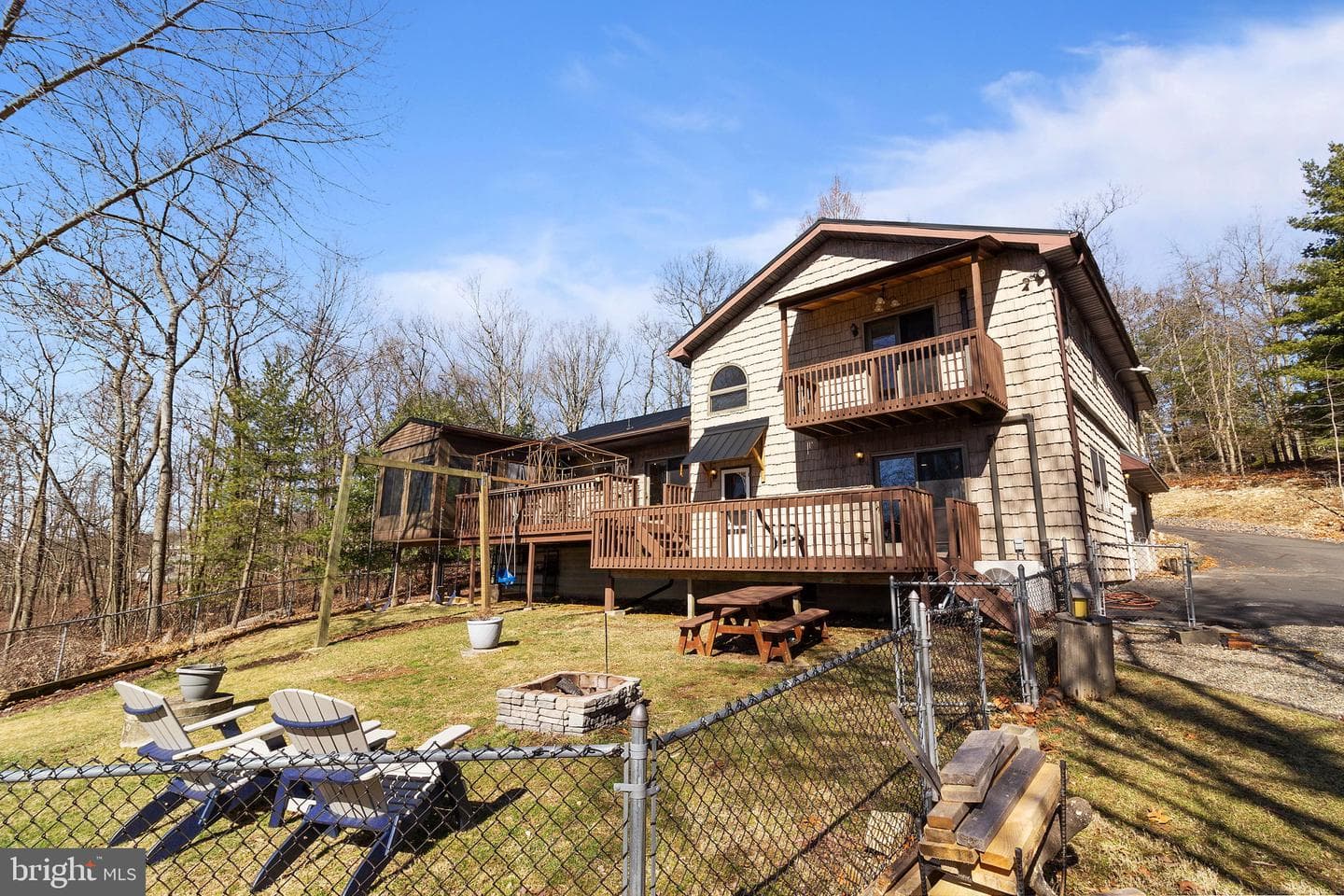 56 Bentwood Road photo 66