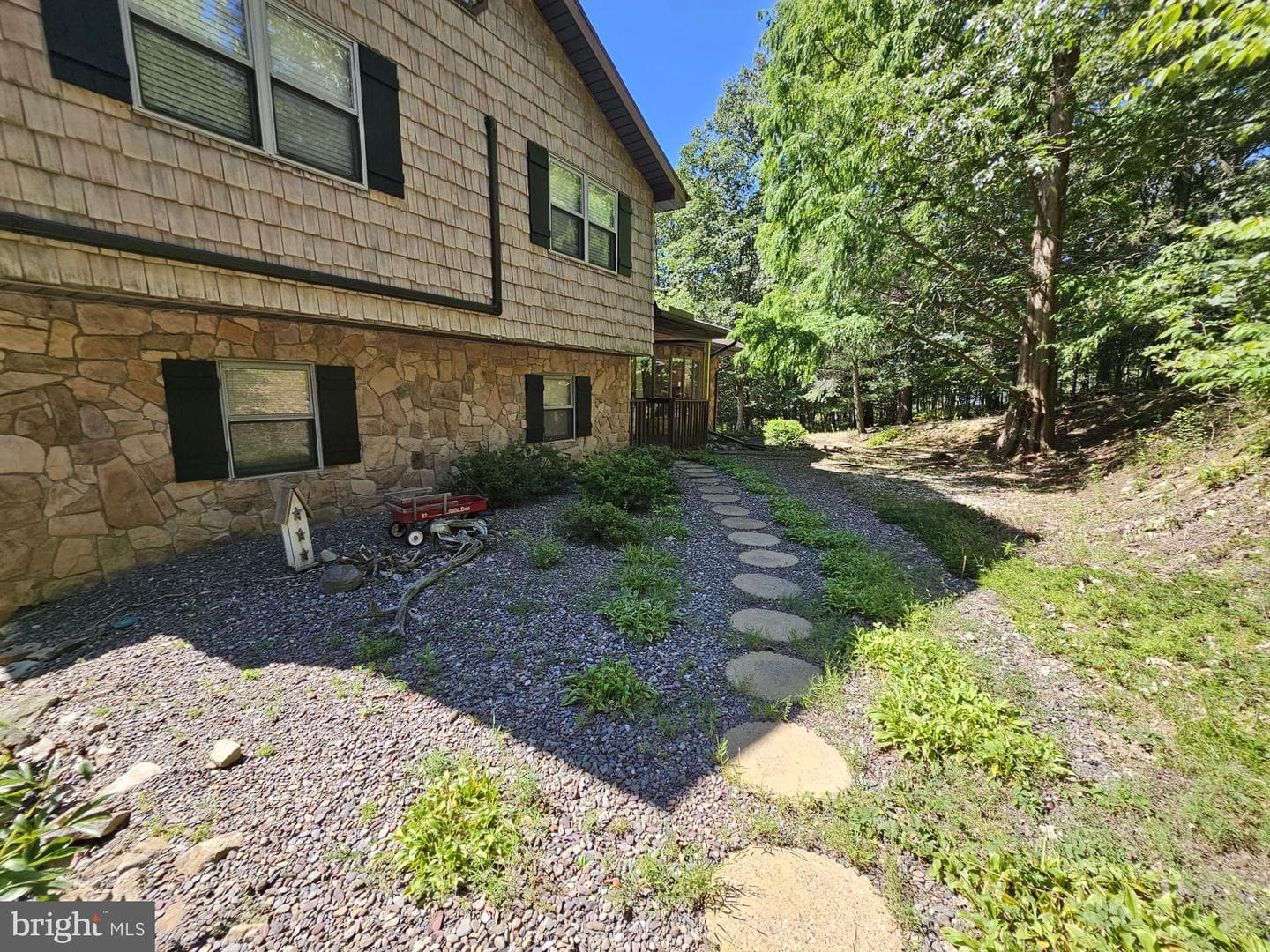 56 Bentwood Road photo 79