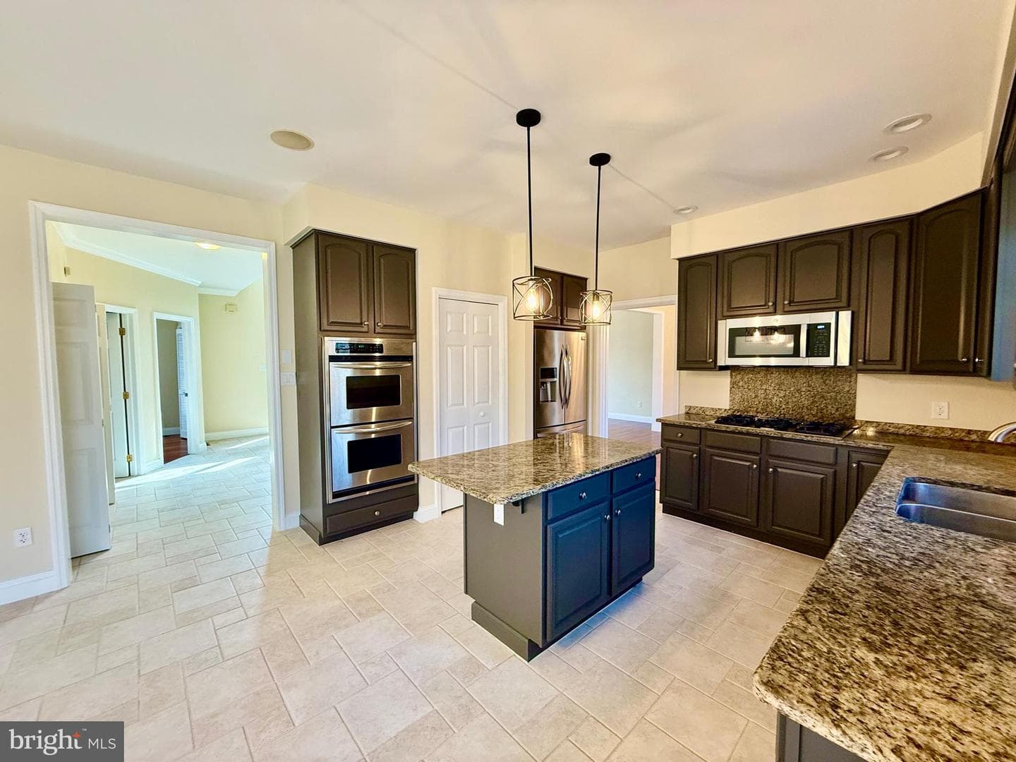 79 Colony Drive photo 39