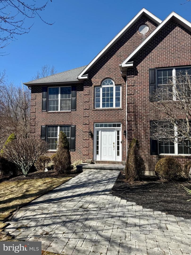 79 Colony Drive photo 4
