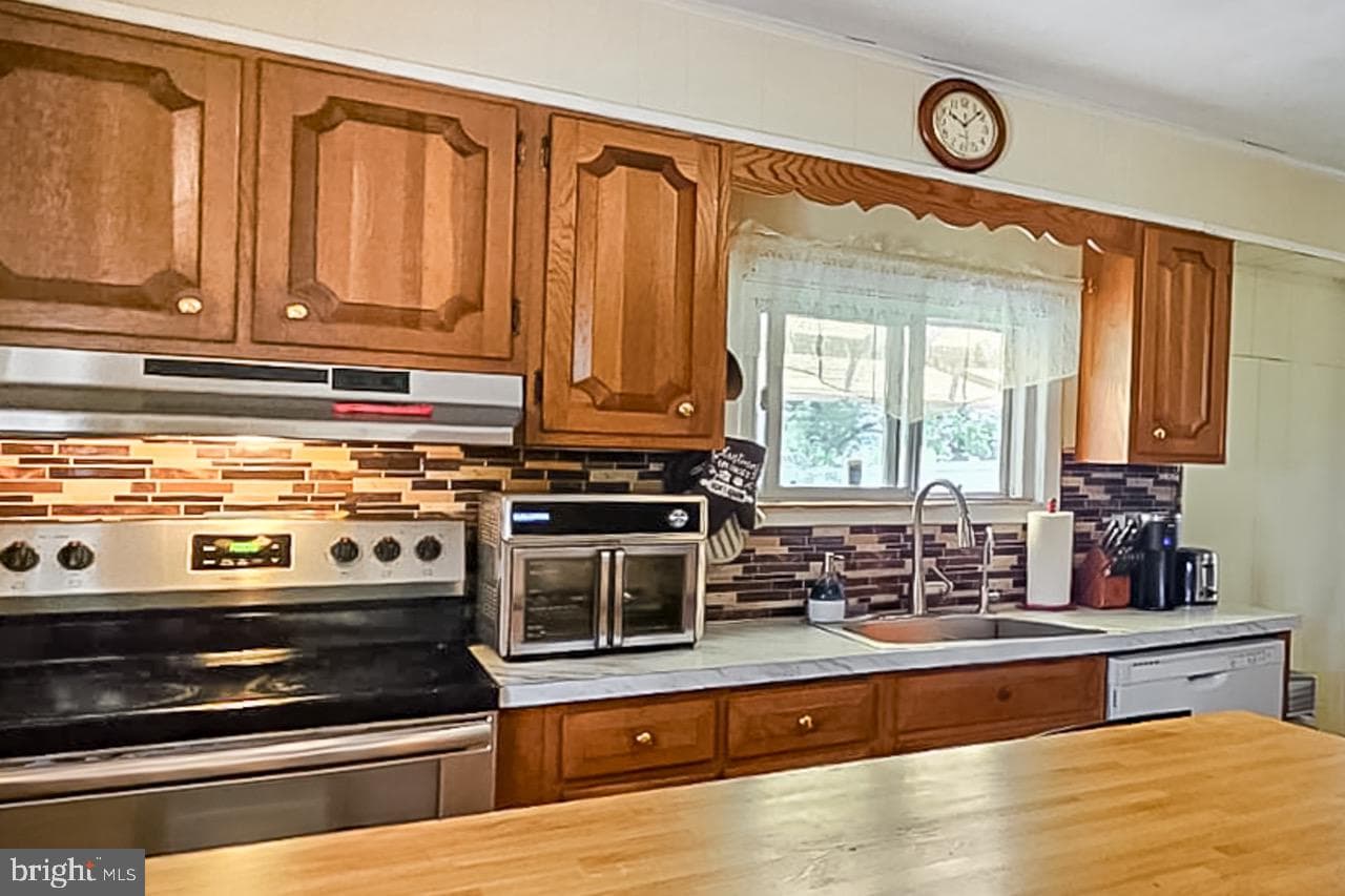 739 Grant Street photo 12