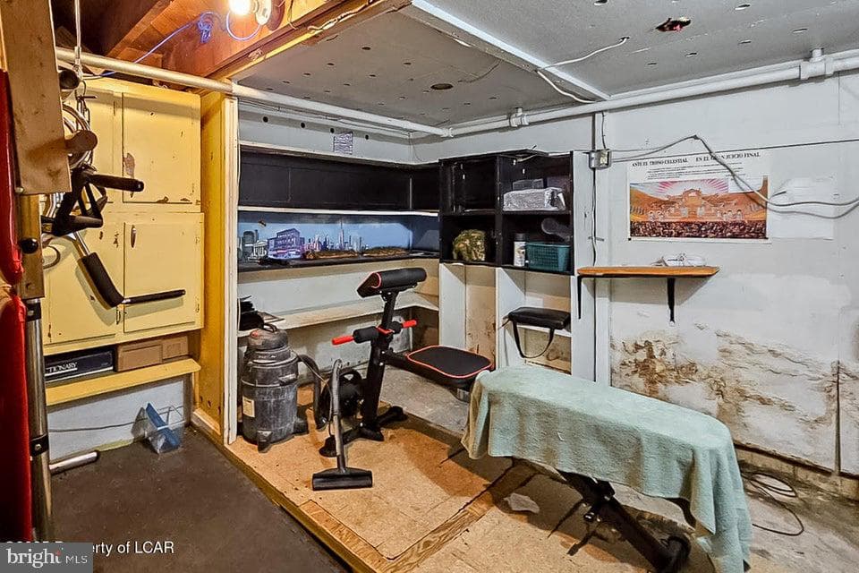 739 Grant Street photo 27