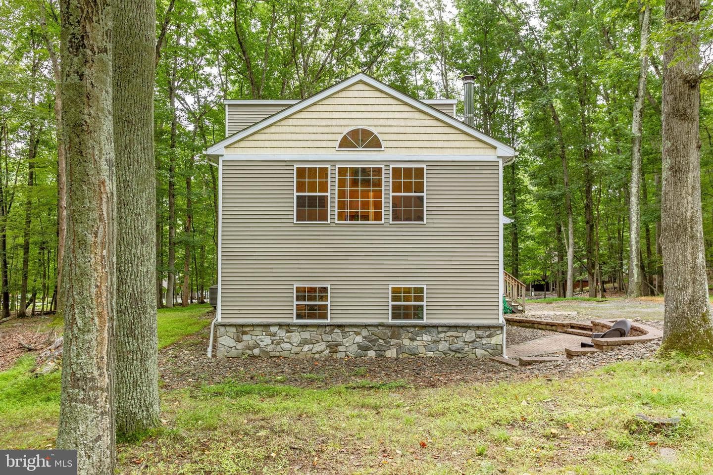 552 S Huron Circle photo 3