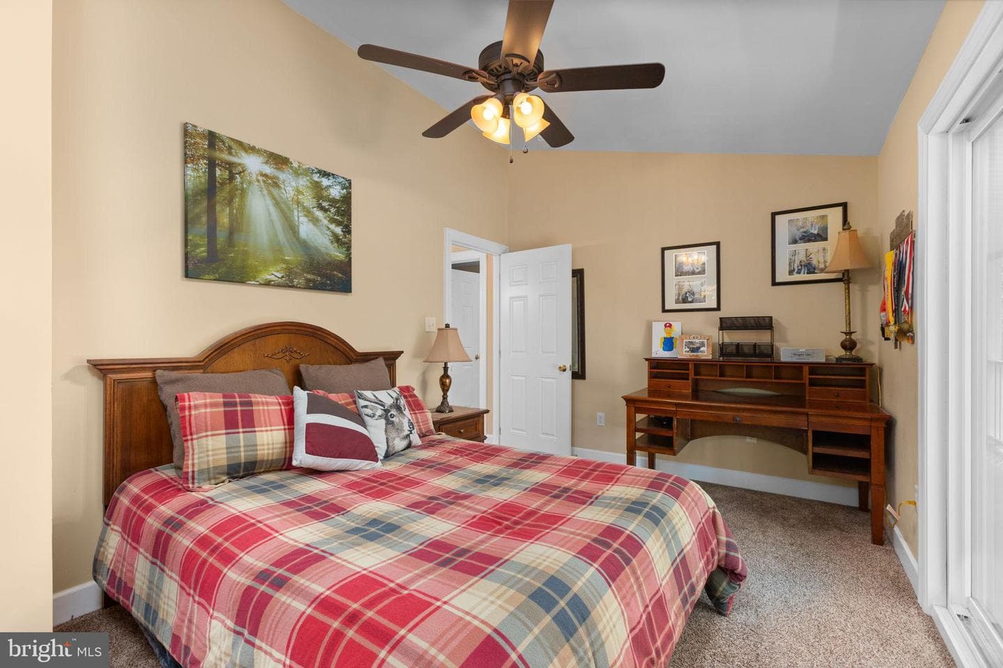552 S Huron Circle photo 33