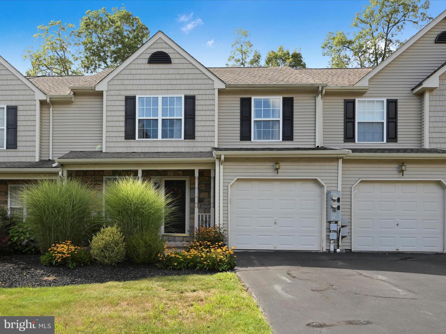 112 Fox Hollow Drive