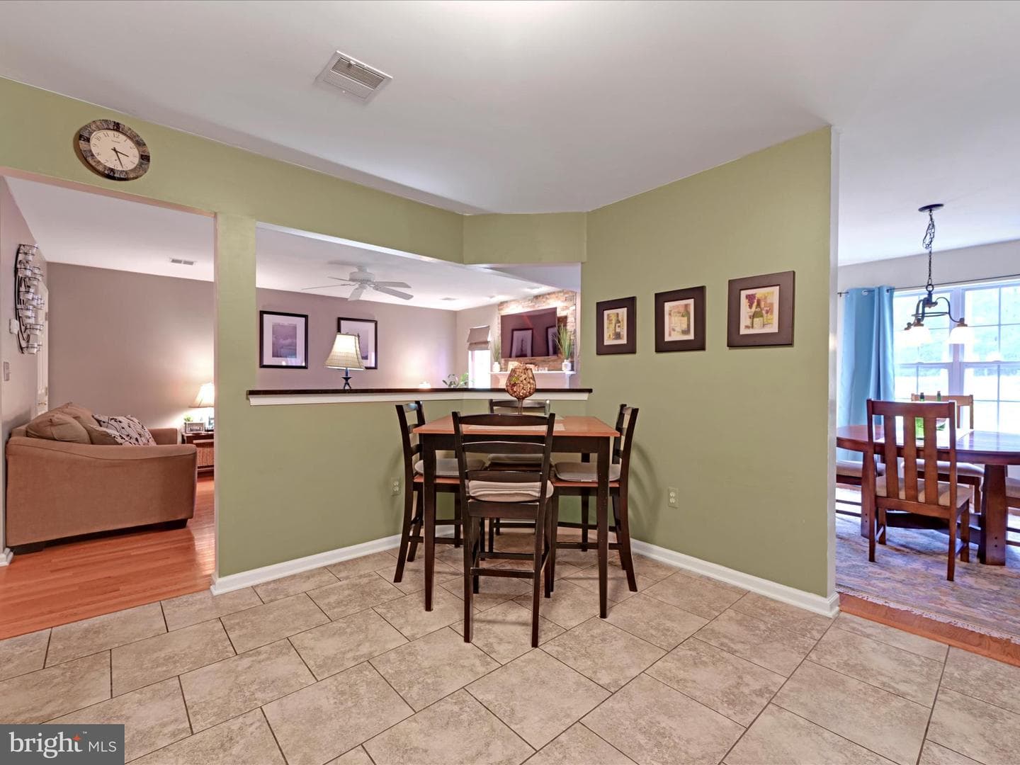 112 Fox Hollow Drive photo 15