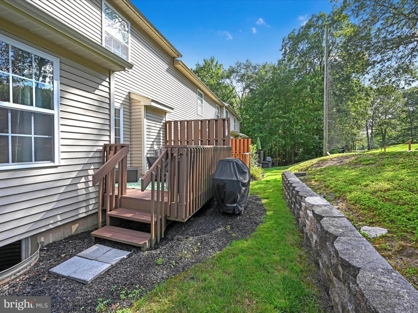 112 Fox Hollow Drive photo 27