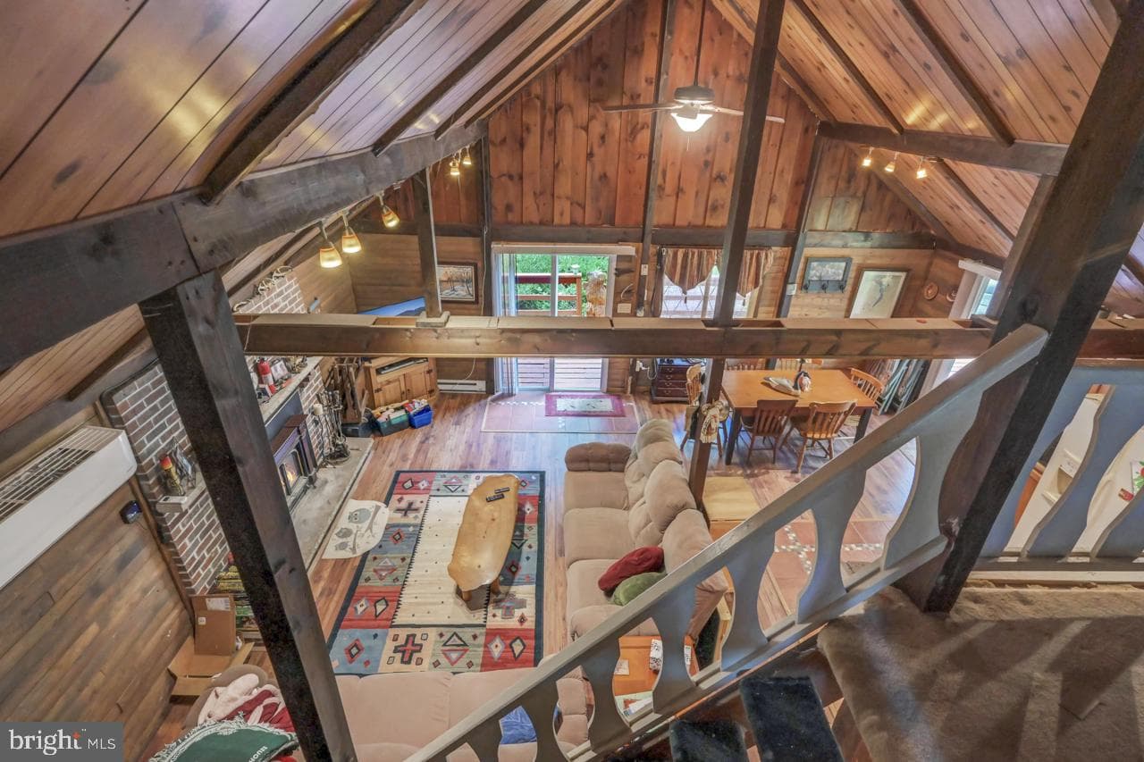 1085 Woodhaven photo 38