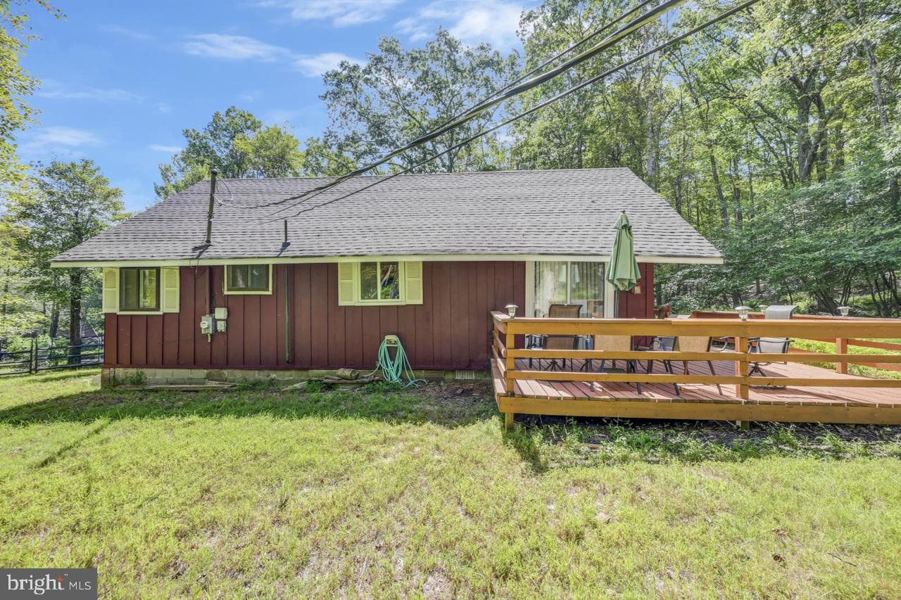 1085 Woodhaven photo 45