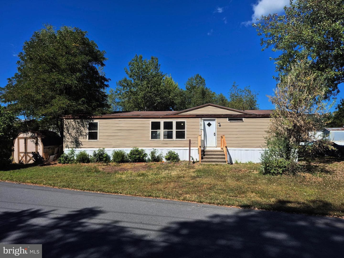 253 Birchwood Estate photo 1