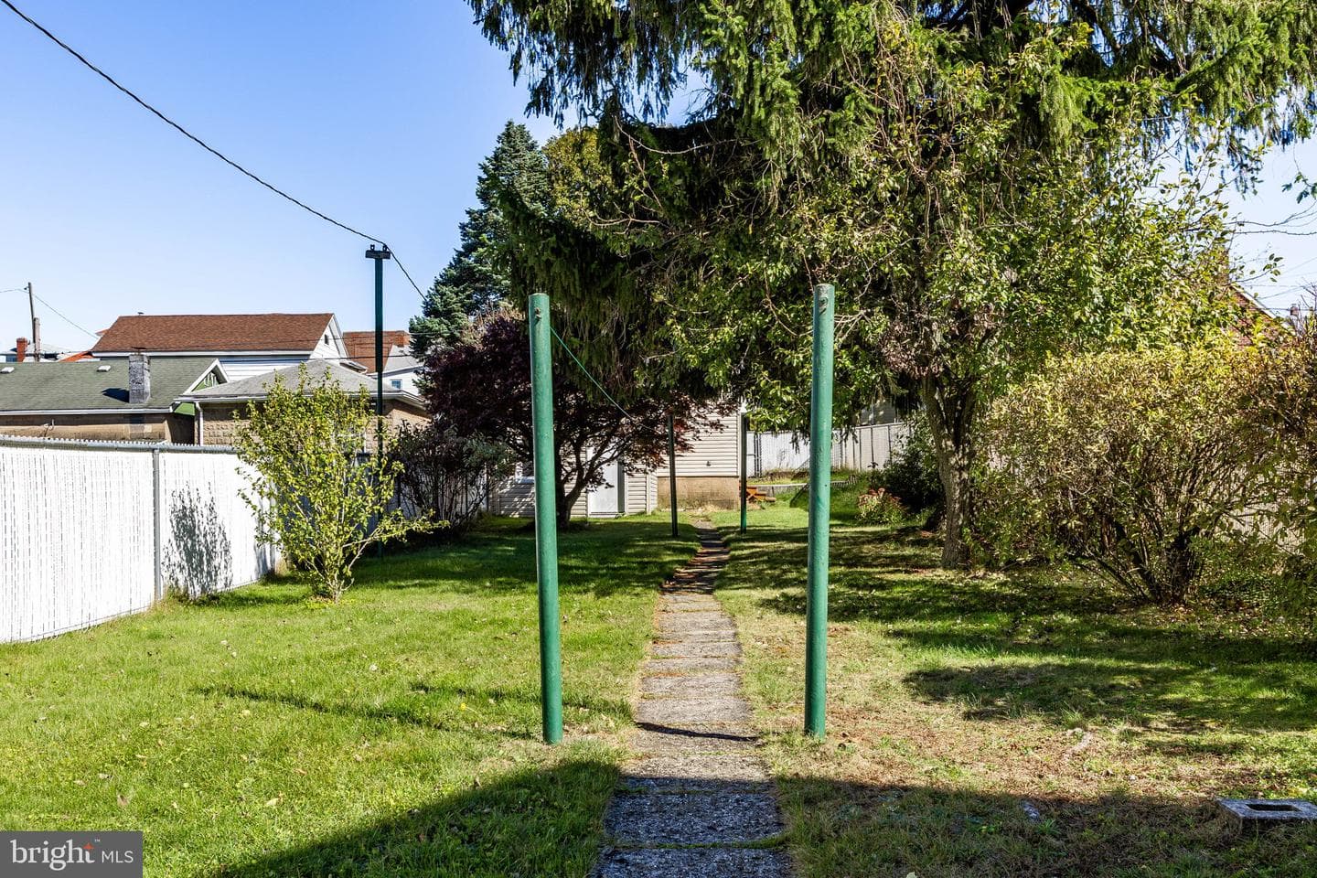 731 N James Street photo 10