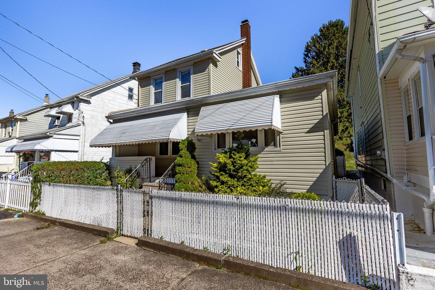 731 N James Street photo 3