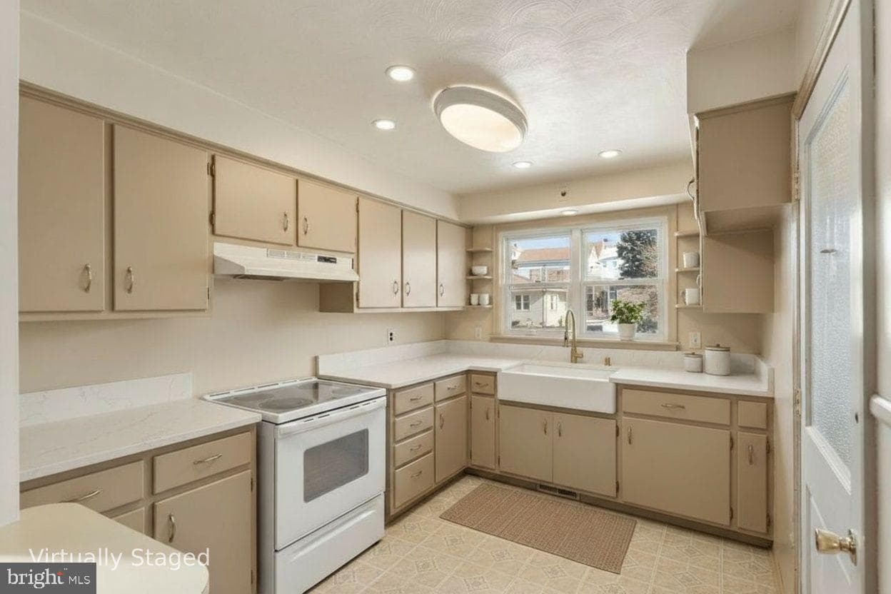 731 N James Street photo 33