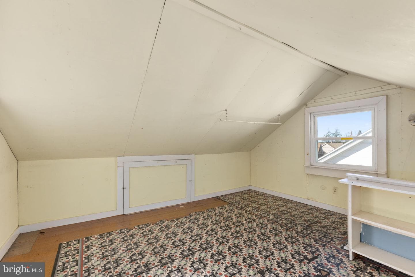 731 N James Street photo 44