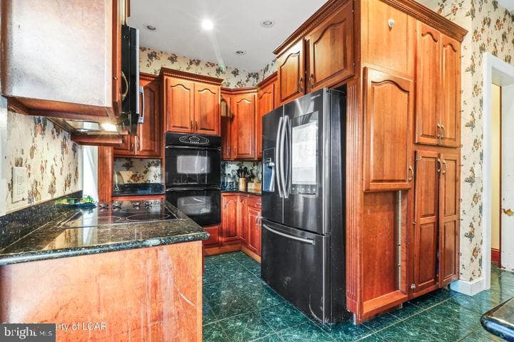 31 Exeter Avenue photo 10