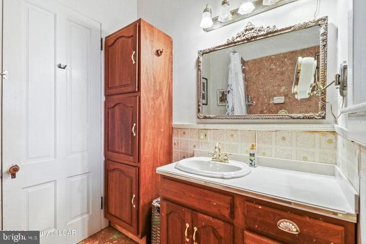 31 Exeter Avenue photo 23