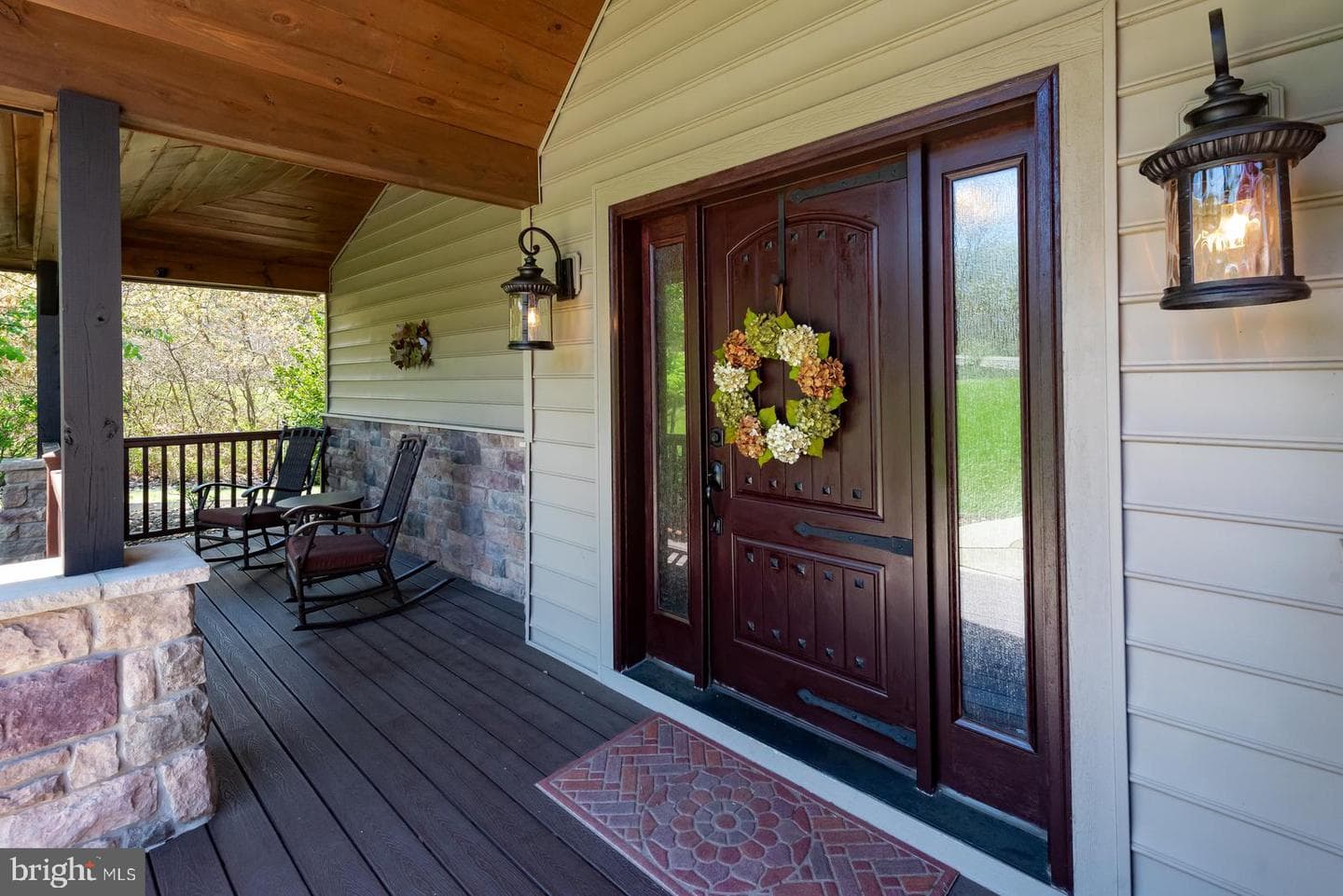 968 Scots Pine Lane photo 4