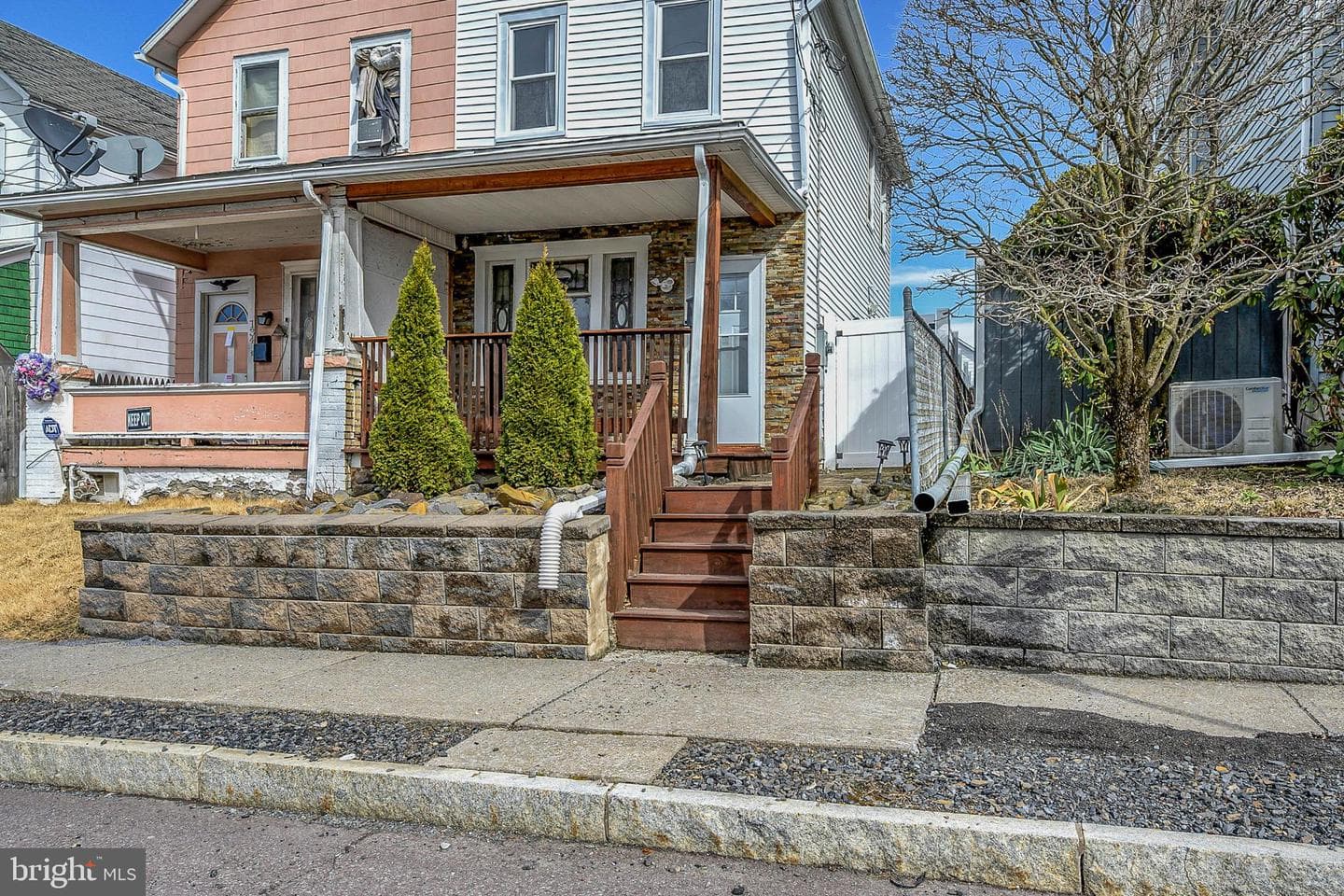 132 Espy Street photo 3