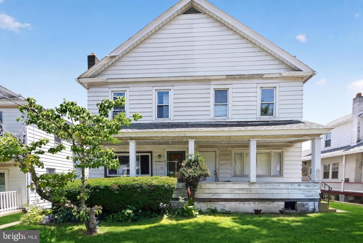 932 Main, Plymouth