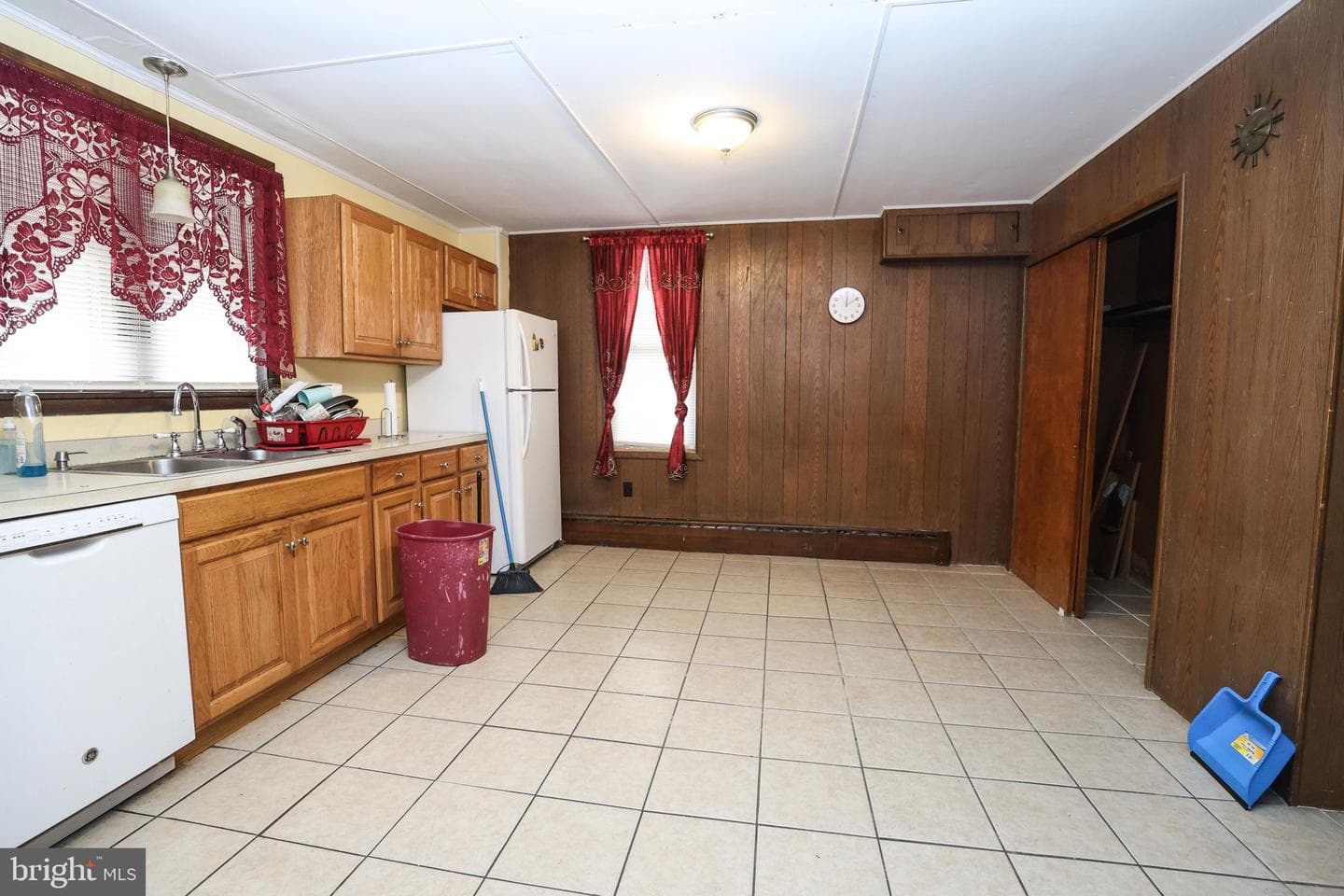 9 Hemlock Street photo 12