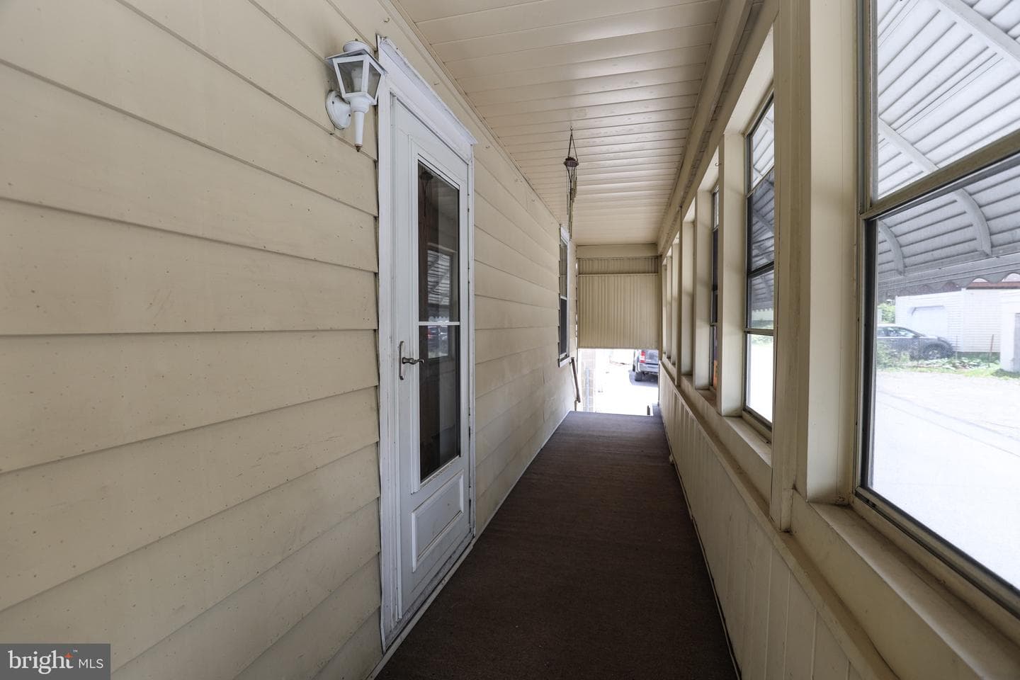 9 Hemlock Street photo 5