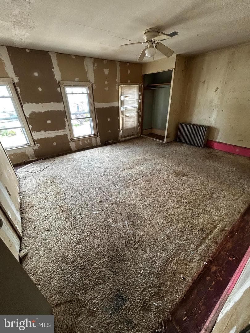 1042 Birkbeck Street photo 5