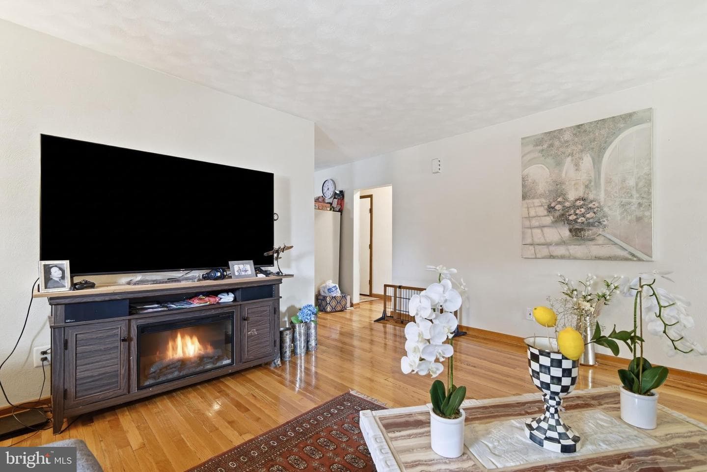 293 Lyndwood Avenue photo 10