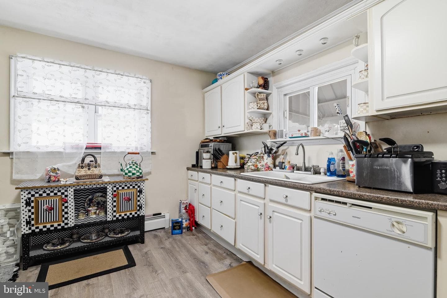 293 Lyndwood Avenue photo 13