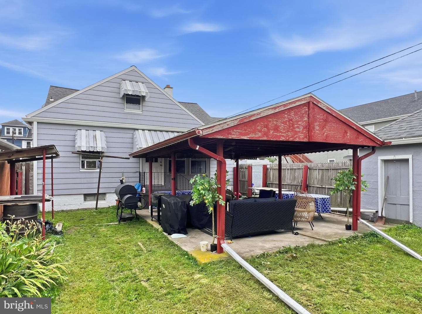 293 Lyndwood Avenue photo 33