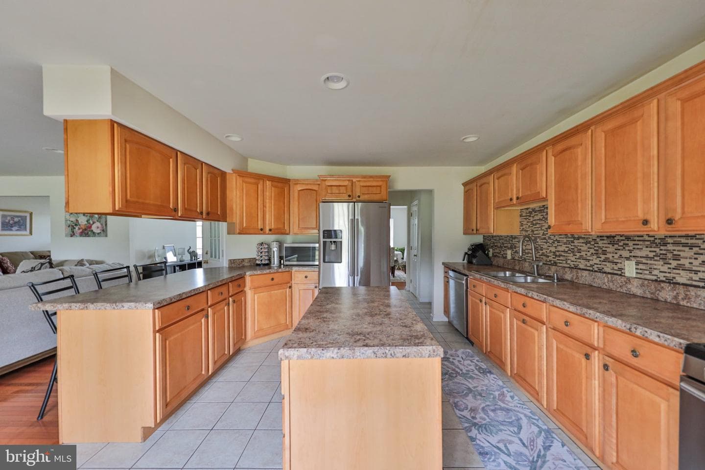 42 Louis Circle photo 12