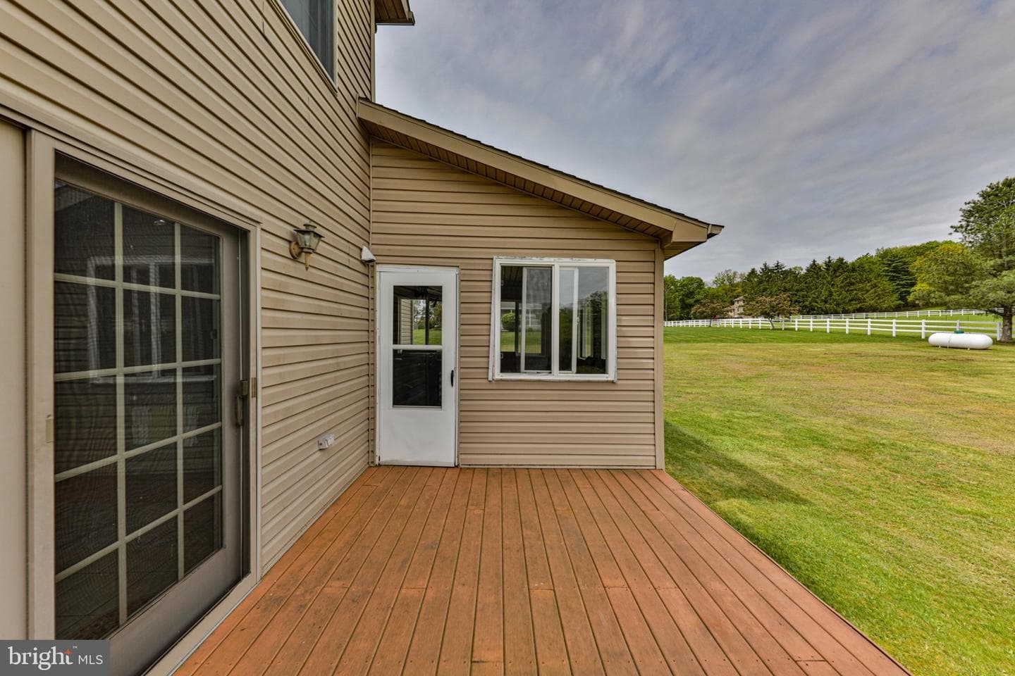 42 Louis Circle photo 25