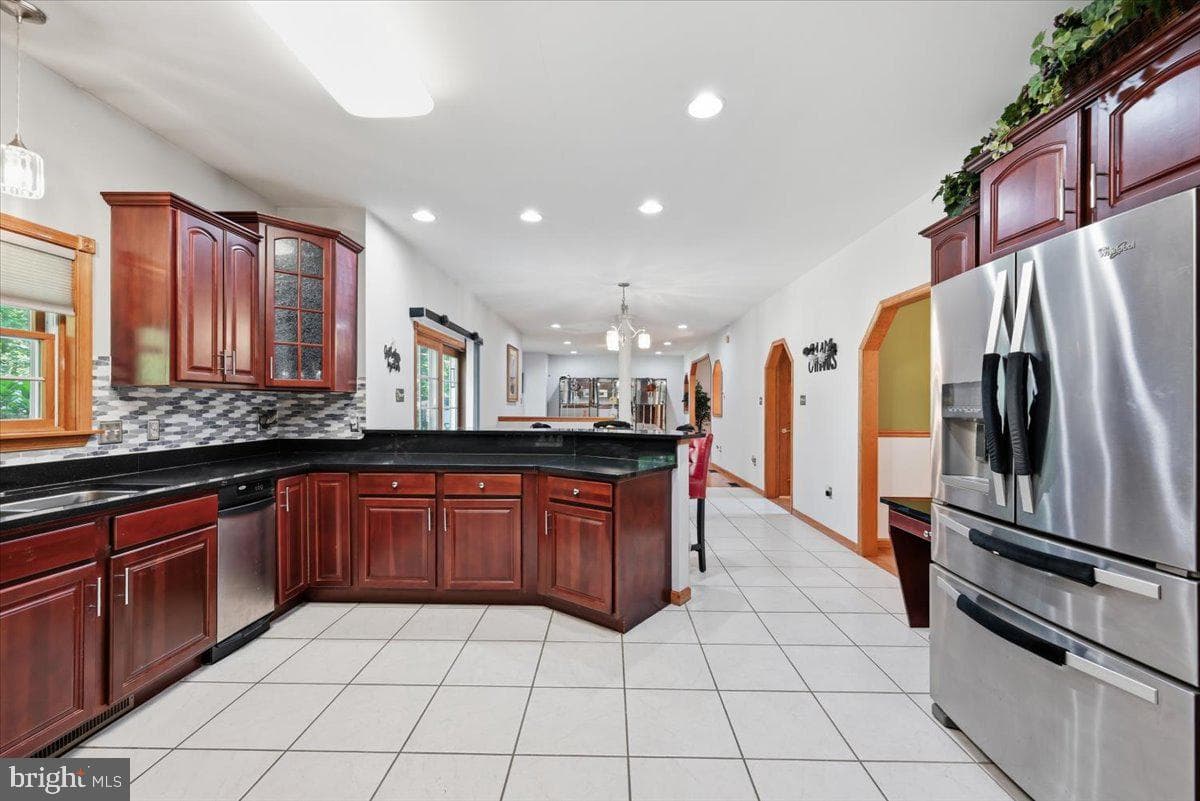 498 Twinbrook Road photo 33