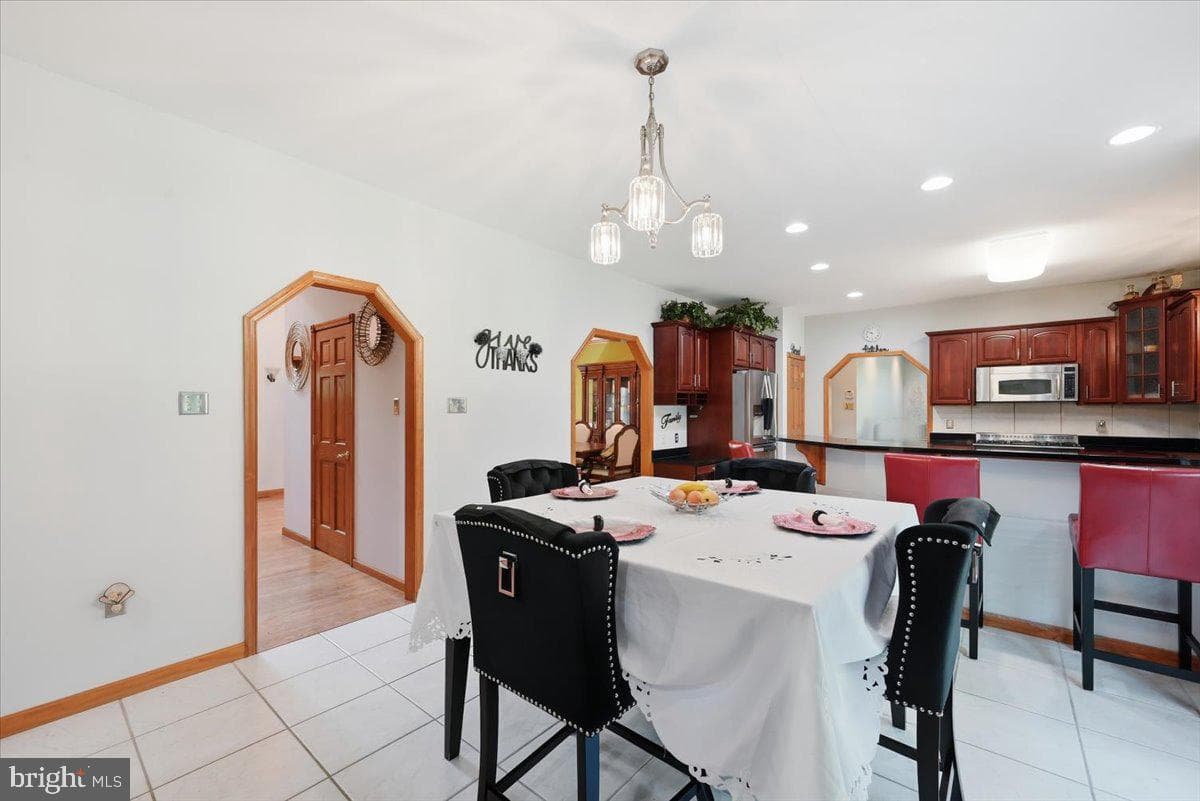 498 Twinbrook Road photo 36